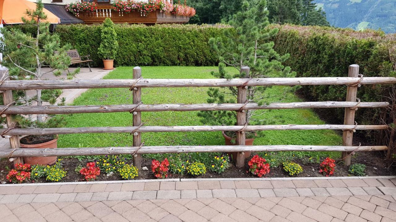 Haus Jeannette Zellberg Exterior foto